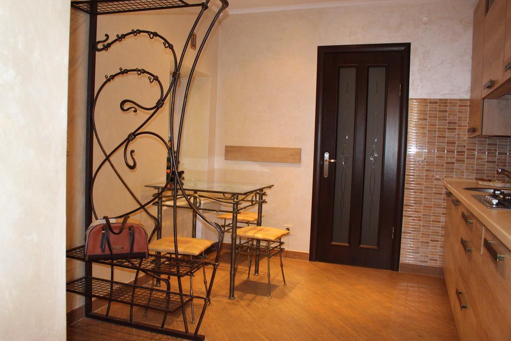 Apartment Roksolana 2 Lviv Luaran gambar